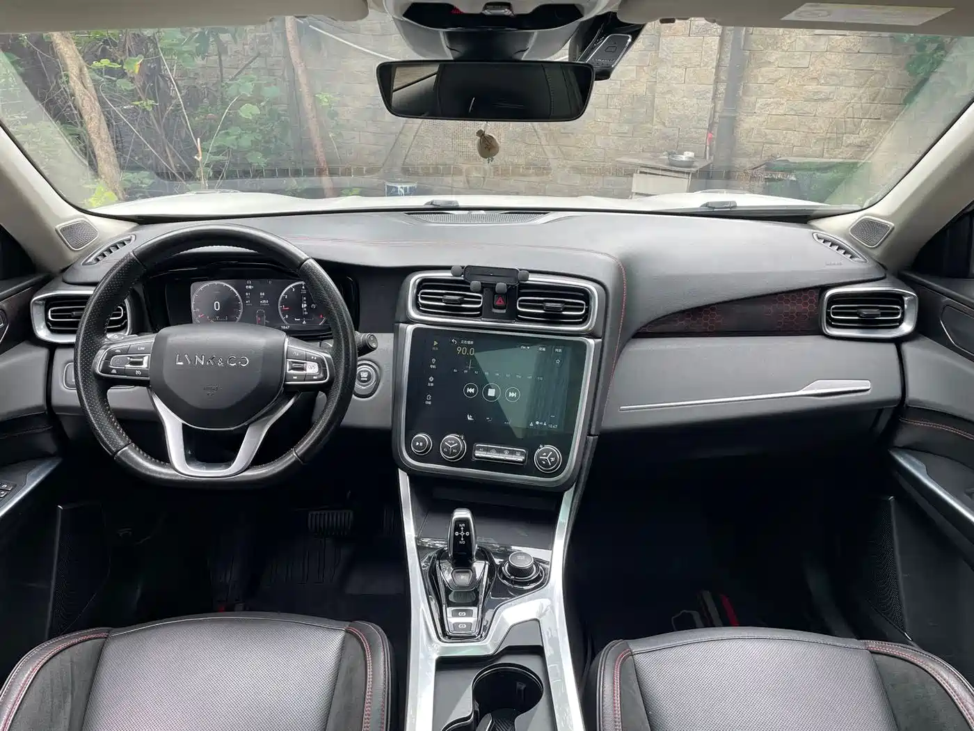 Lynk & Co 01 2018 2017 2.0T AWD Pro