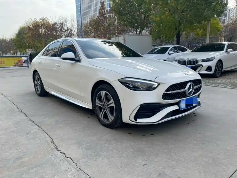 Mercedes-Benz C-Class 2022 C 200 L Sport Version фото 3