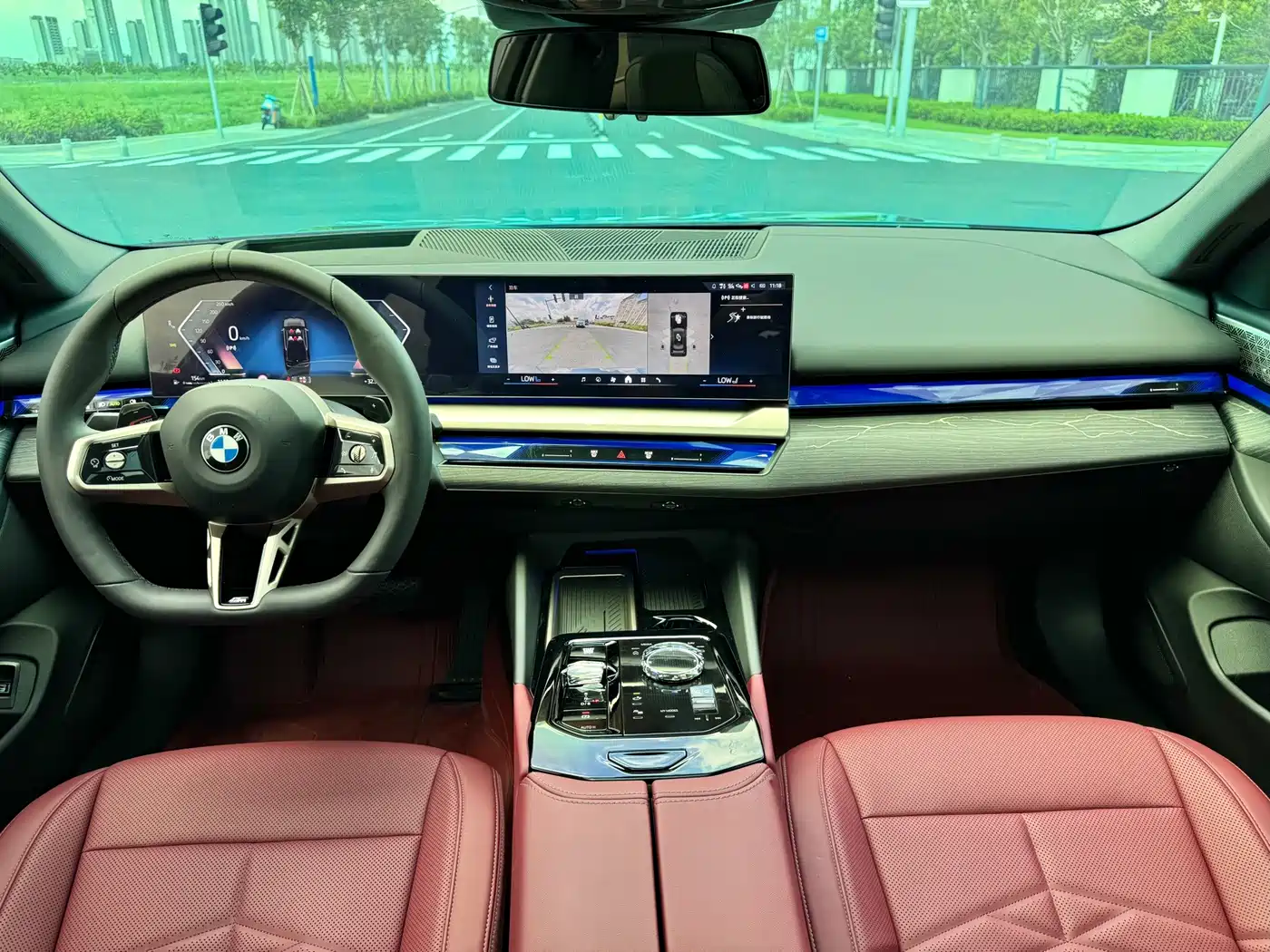 Фото 13 - BMW 5 Series
