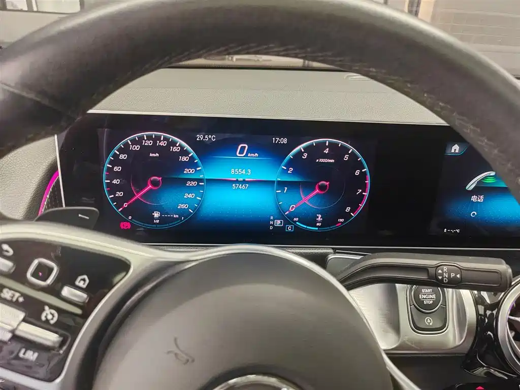 Mercedes-Benz GLB 2020 2020 Facelift GLB 200 Style