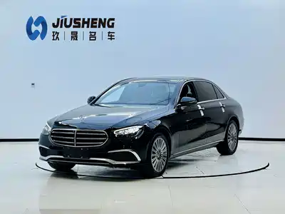 Mercedes-Benz E