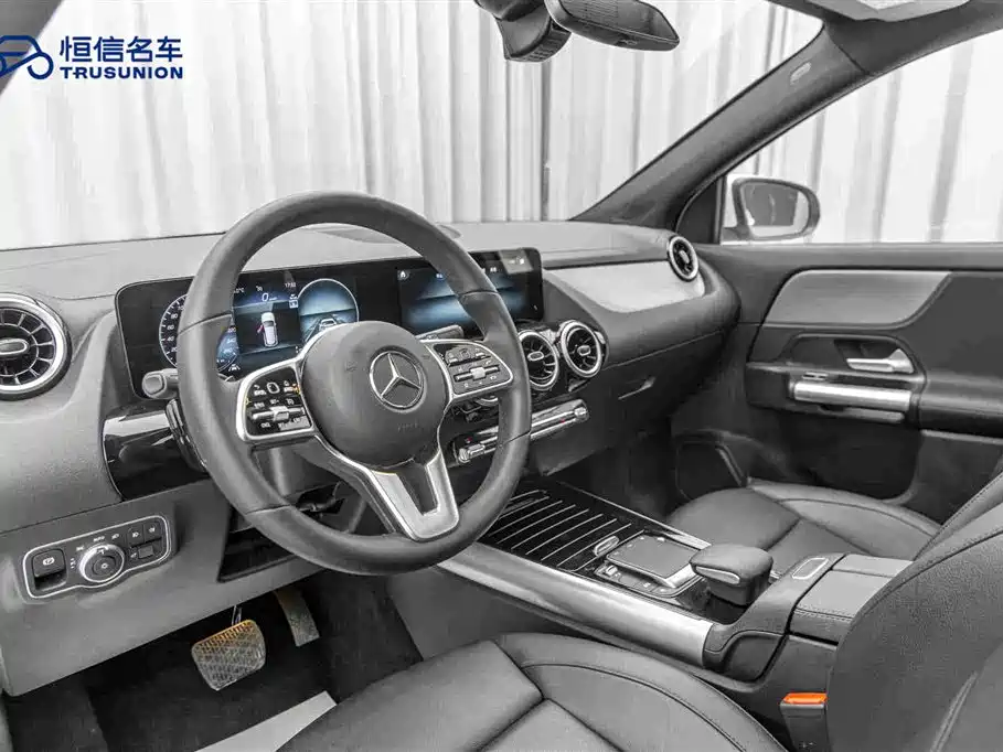 Mercedes-Benz GLA 2023 2023 GLA 200