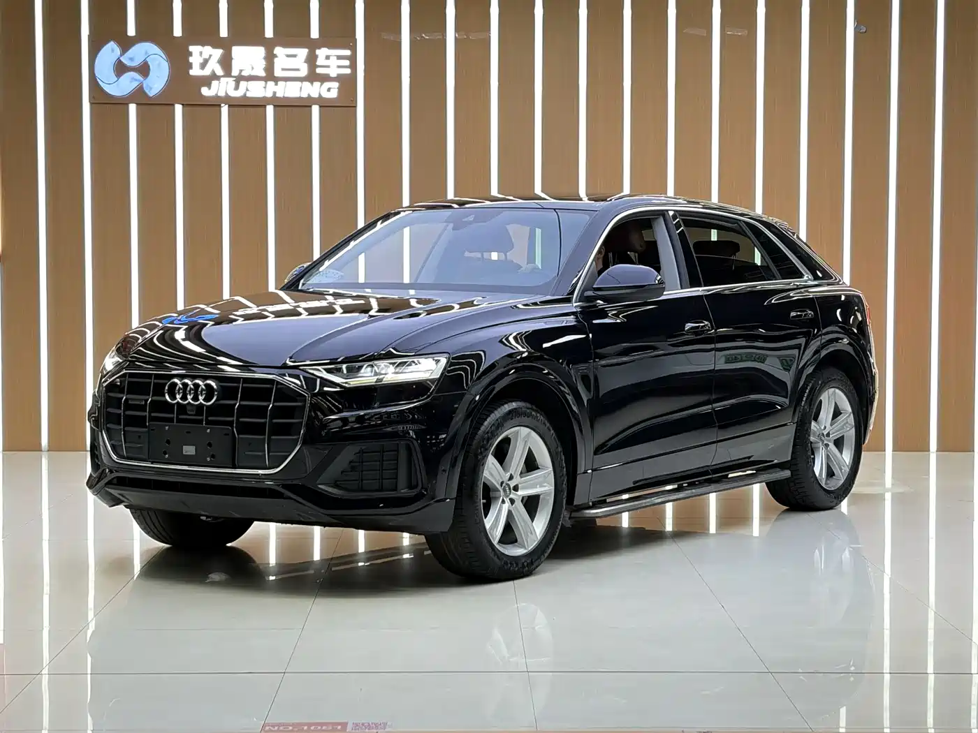 Audi Q8 2019 45 TFSI Luxury Elegance