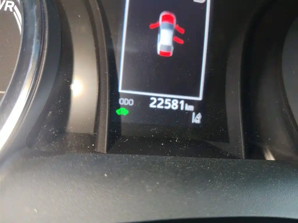 Toyota Camry 2021 Hybrid 2.5HGVP Leading Edition фото 8