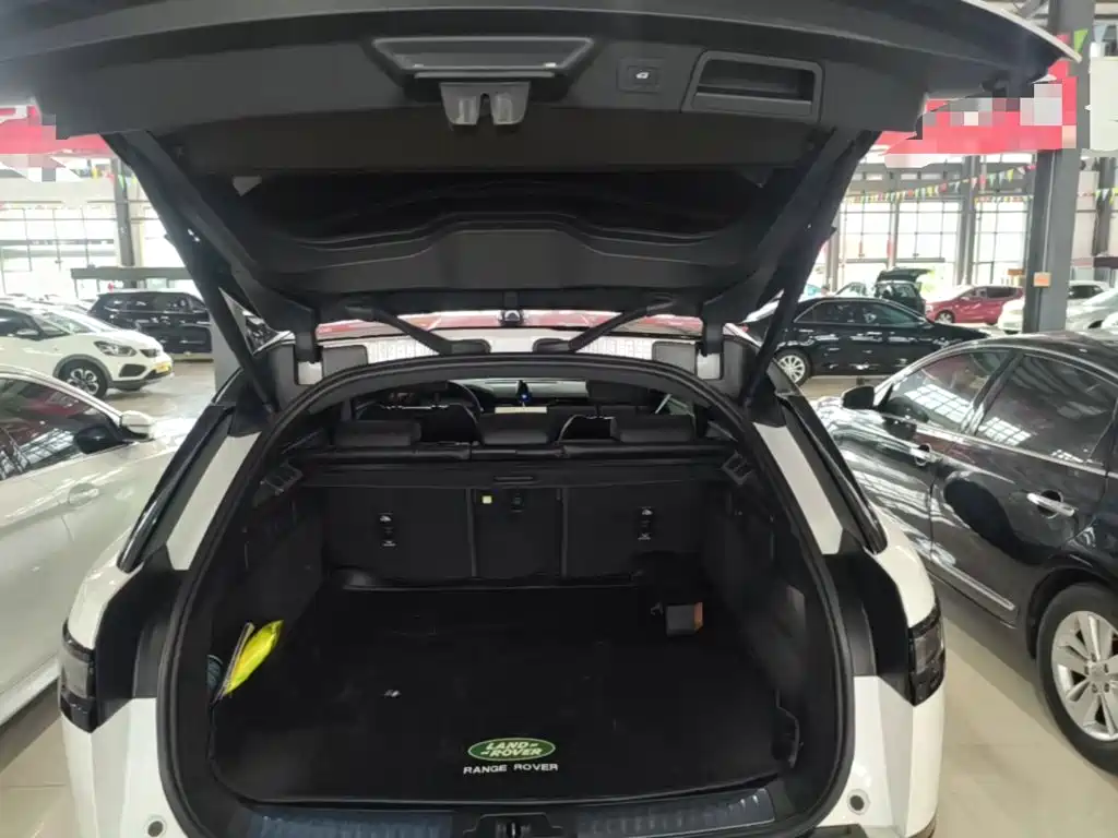 Land Rover Range Rover Velar 2024 2024 Dynamic SE
