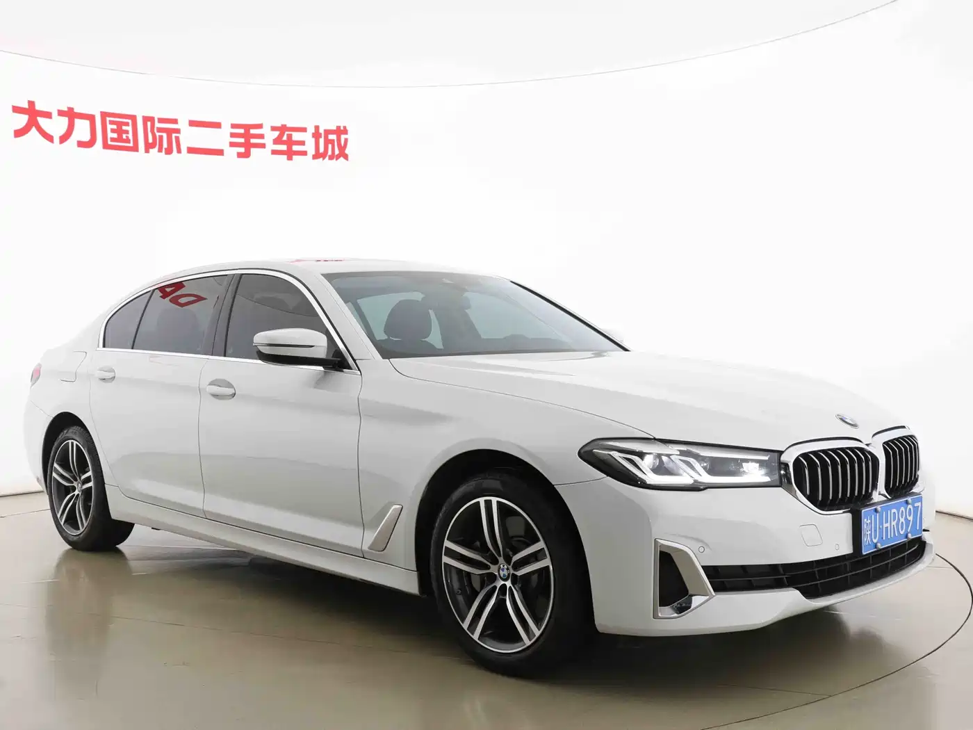 BMW 5 Series 2021 530Li Leading Luxury Package фото 3