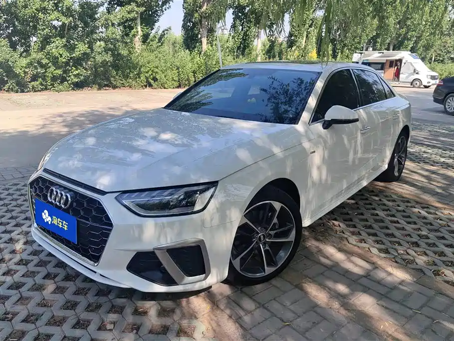 Audi A4L 2023 40 TFSI Fashion Dynamic