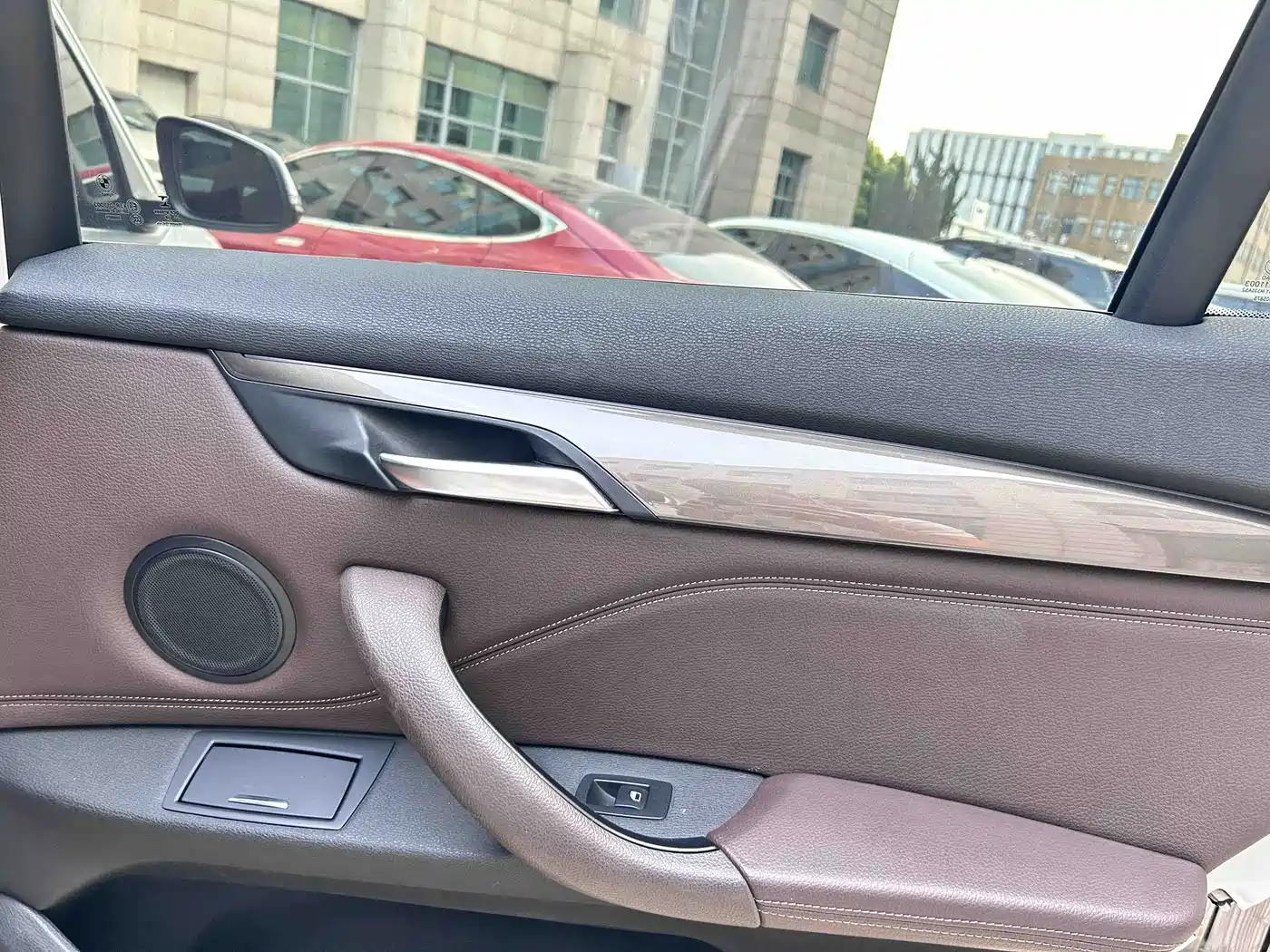 BMW X1 2019 sDrive18Li Premium Model фото 12