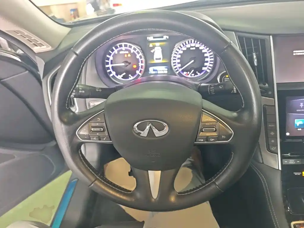 Infiniti Q50L 2017 2016 Model 2.0T Progressive Edition