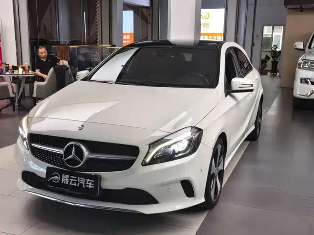  Mercedes-Benz Mercedes-Benz A-Class (Import) 2016 A 200 Fashion