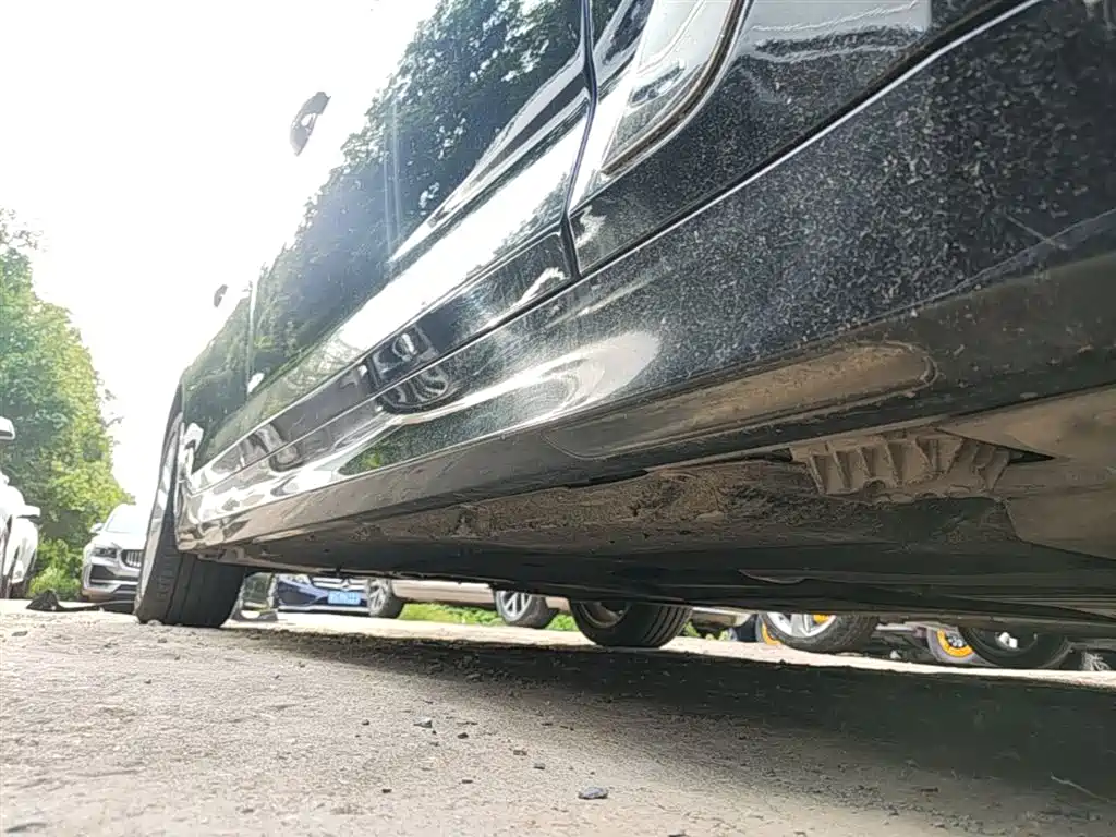 BMW 5 Series 2018 Facelift 530Li xDrive Luxury Package фото 20