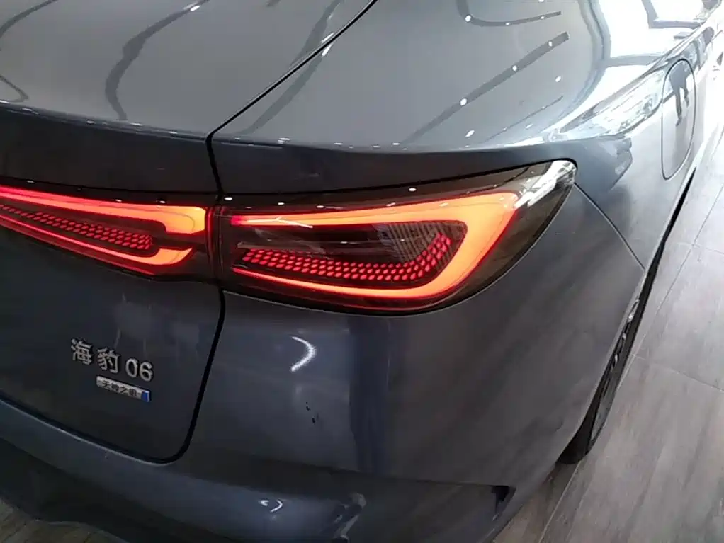 BYD Seal 06 New Energy 2025 DM-i Smart Drive Edition 120KM Prestige фото 8