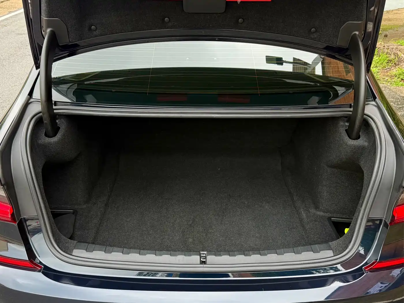 BMW 3 Series 2020 Facelift 325Li M Sport Package фото 23