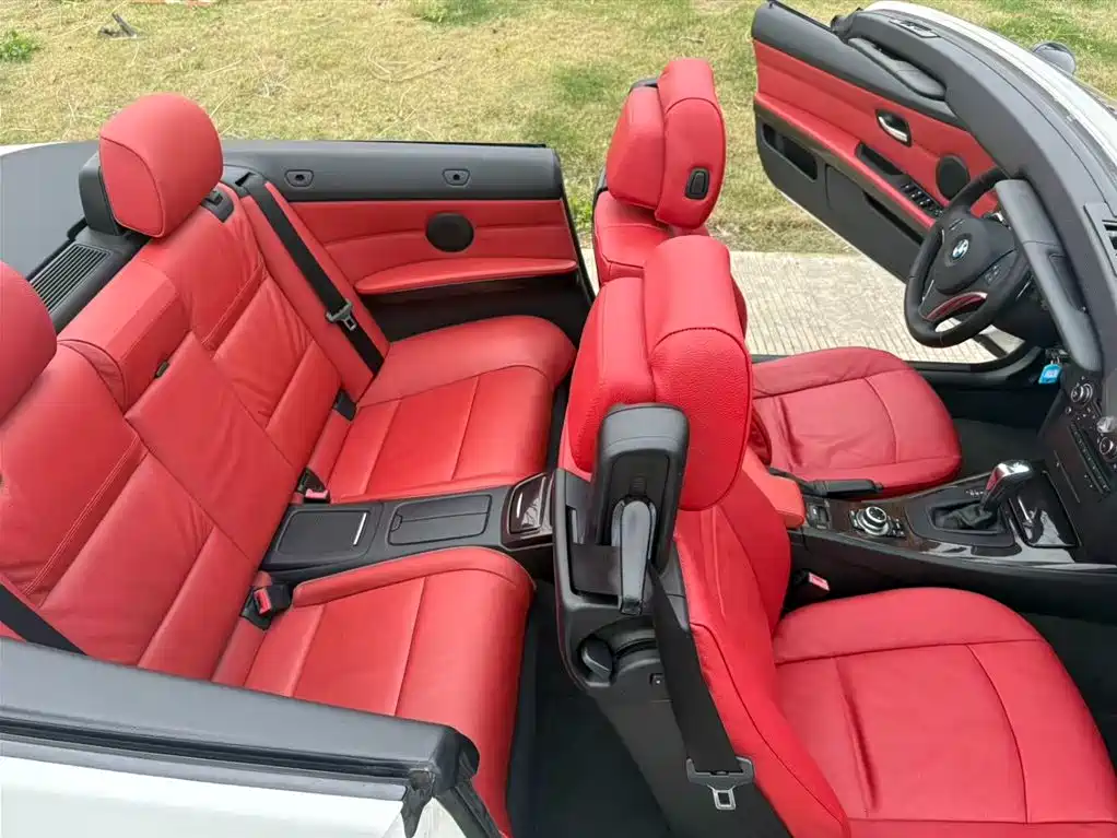 BMW 3 Series (Import) 2011 330i Convertible Coupe фото 8