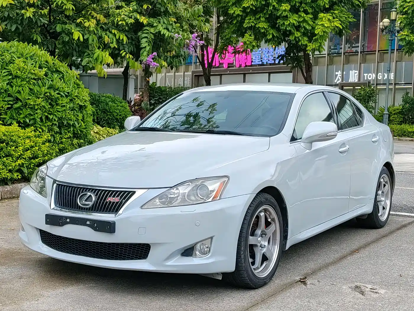 Lexus IS 2010 2009 300