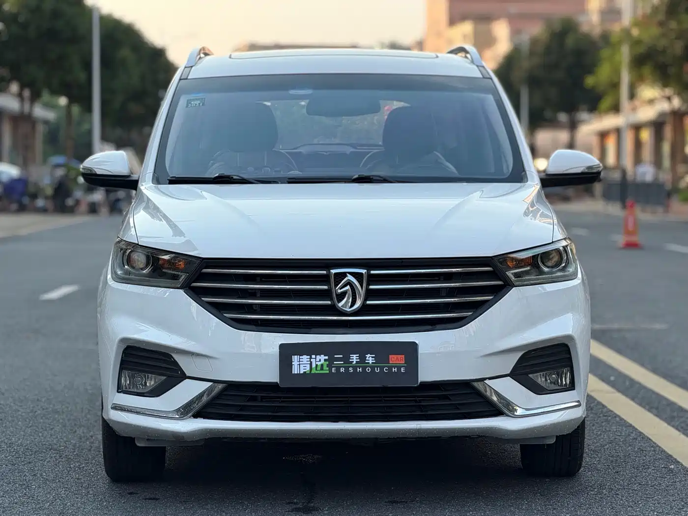 Baojun 360 2019 2018 1.5L Manual Luxury Model China V