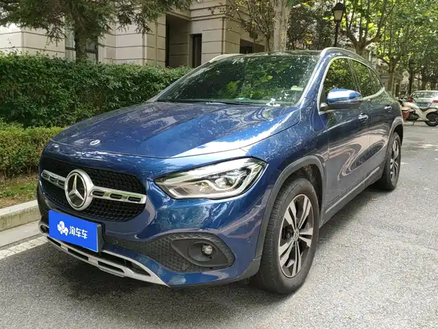Mercedes-Benz GLA 2021