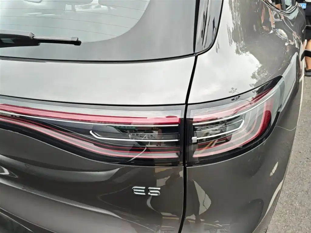 Geely Galaxy Galaxy E5 2026 610km Explorer+ Edition фото 7