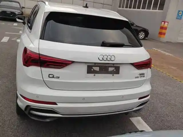 Audi Q3 2022 35 TFSI Fashion Dynamic фото 5