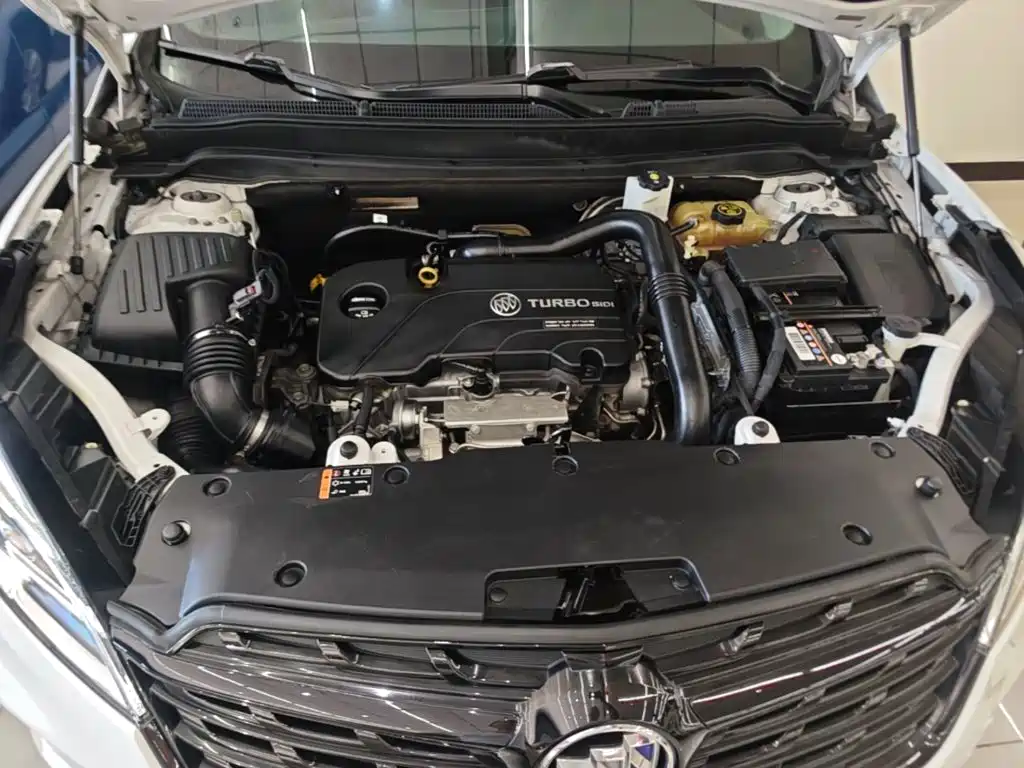 Photo 20 - Buick Envision Plus