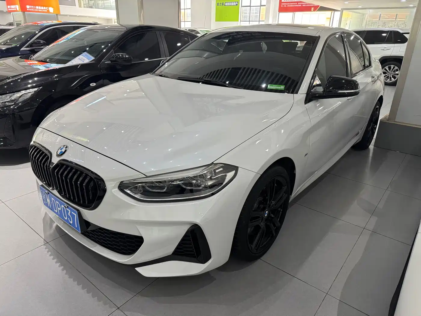 BMW 1 Series 2023 125i M Sport Shadow Edition