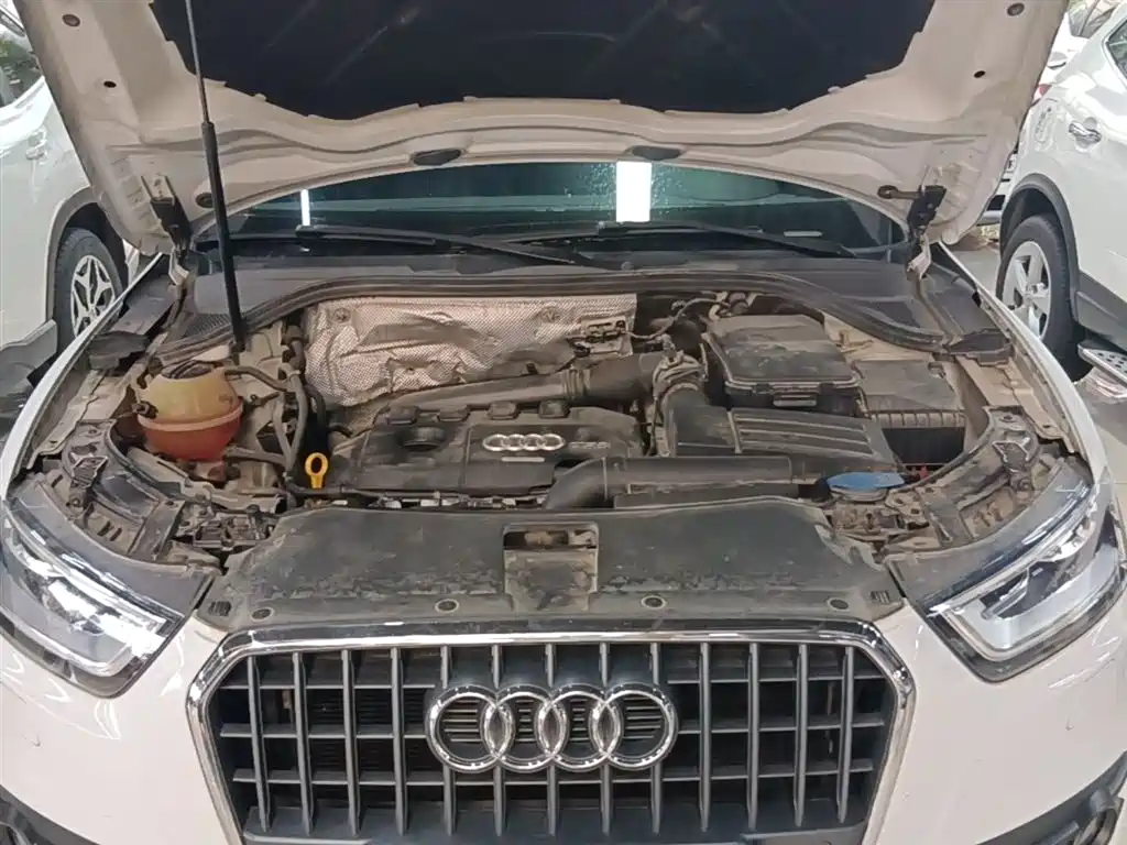 Audi Q3 2015 35 TFSI quattro Millionth Anniversary Premium фото 19