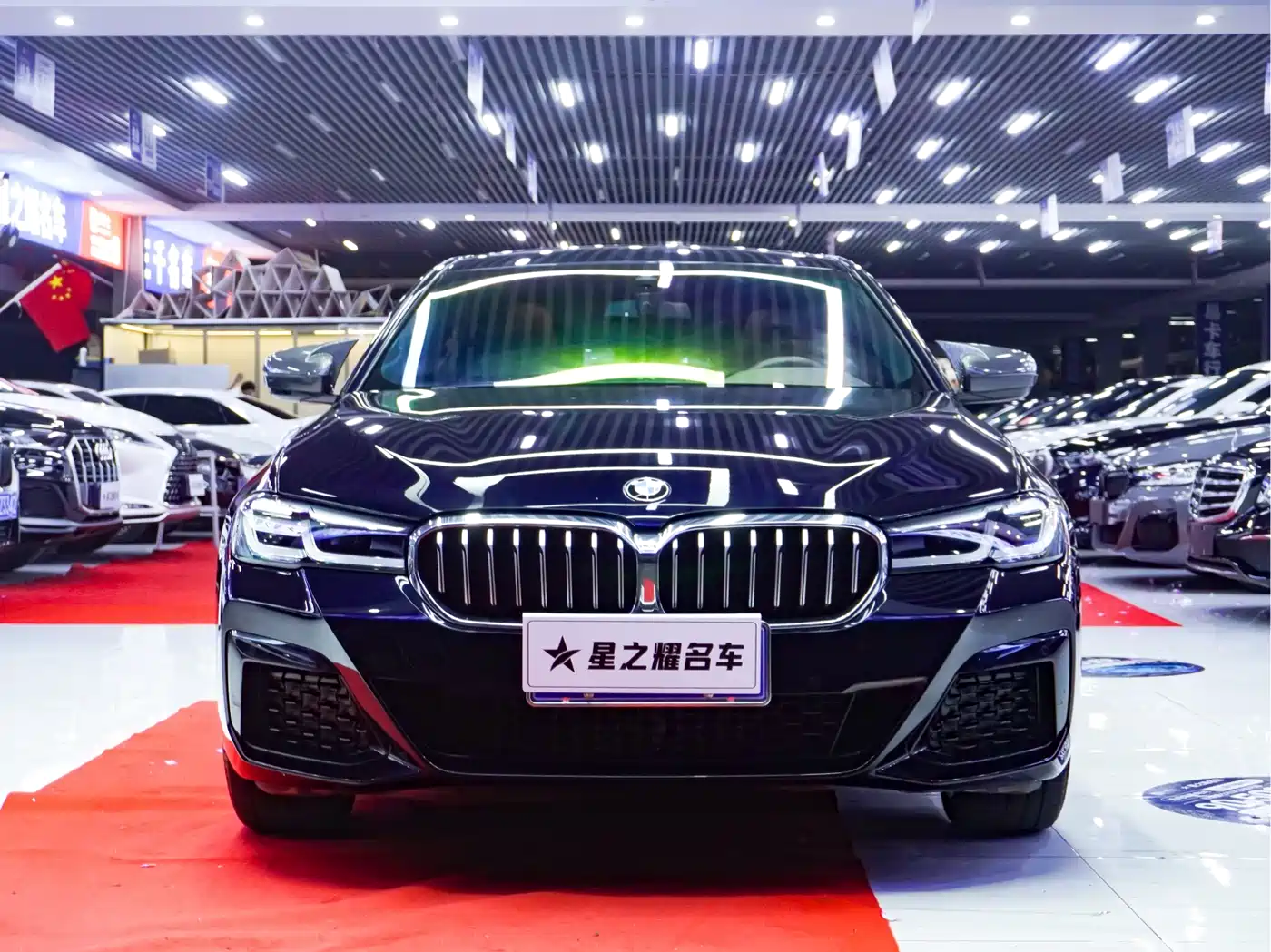 BMW 5 Series 2022 530Li Leading M Sport Package фото 6