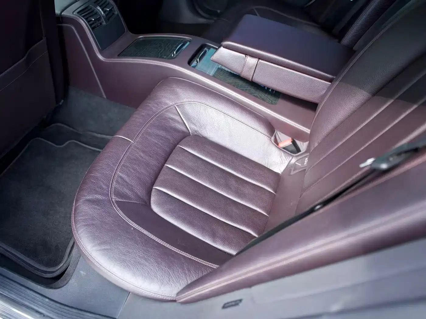 Mercedes-Benz CLS 2012 CLS 300 CGI фото 10