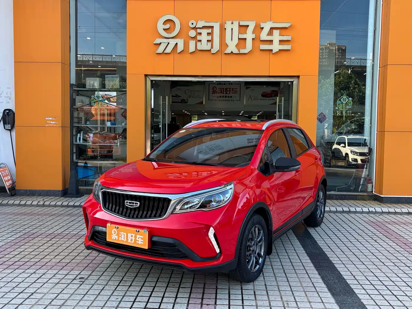 Фото 1 - Geely Vision X3