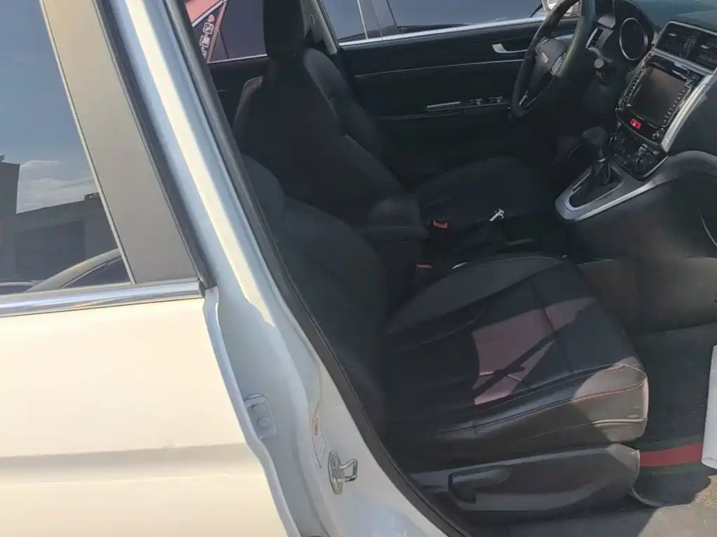 Фото 25 - Haval M6