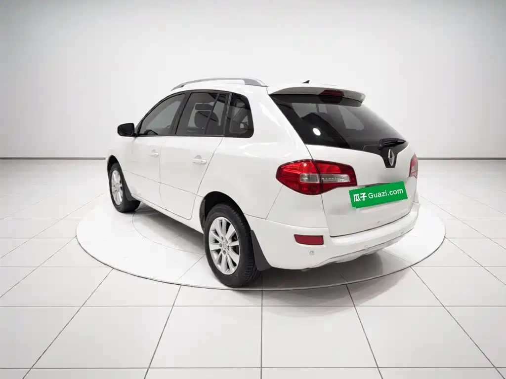 Renault Koleos (Import) 2014 2014 2.0L 2WD Fashion Edition