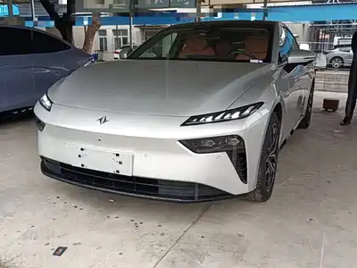 Dongfeng eπ007