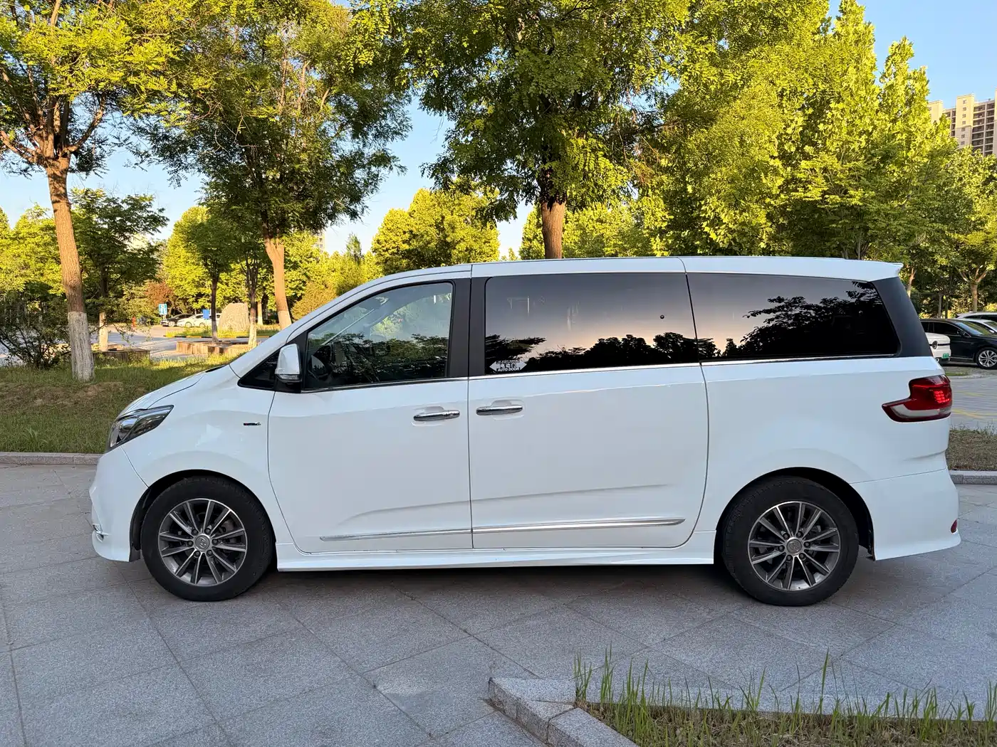 SAIC Maxus Maxus G10 2016 2.0T Automatic Flagship фото 11