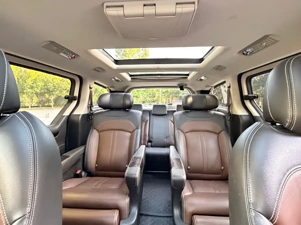 SAIC Maxus Maxus G10 2016 2.0T Automatic Flagship фото 8