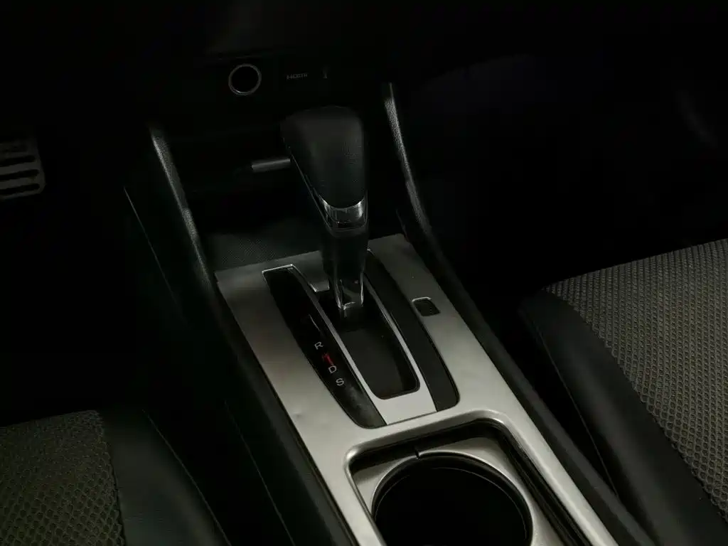 Honda Jade 2019 2020 1.8L Automatic Comfort Edition 6-Seater