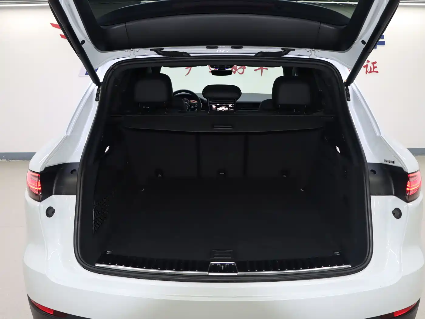 Porsche Cayenne 2019 Cayenne 3.0T фото 17