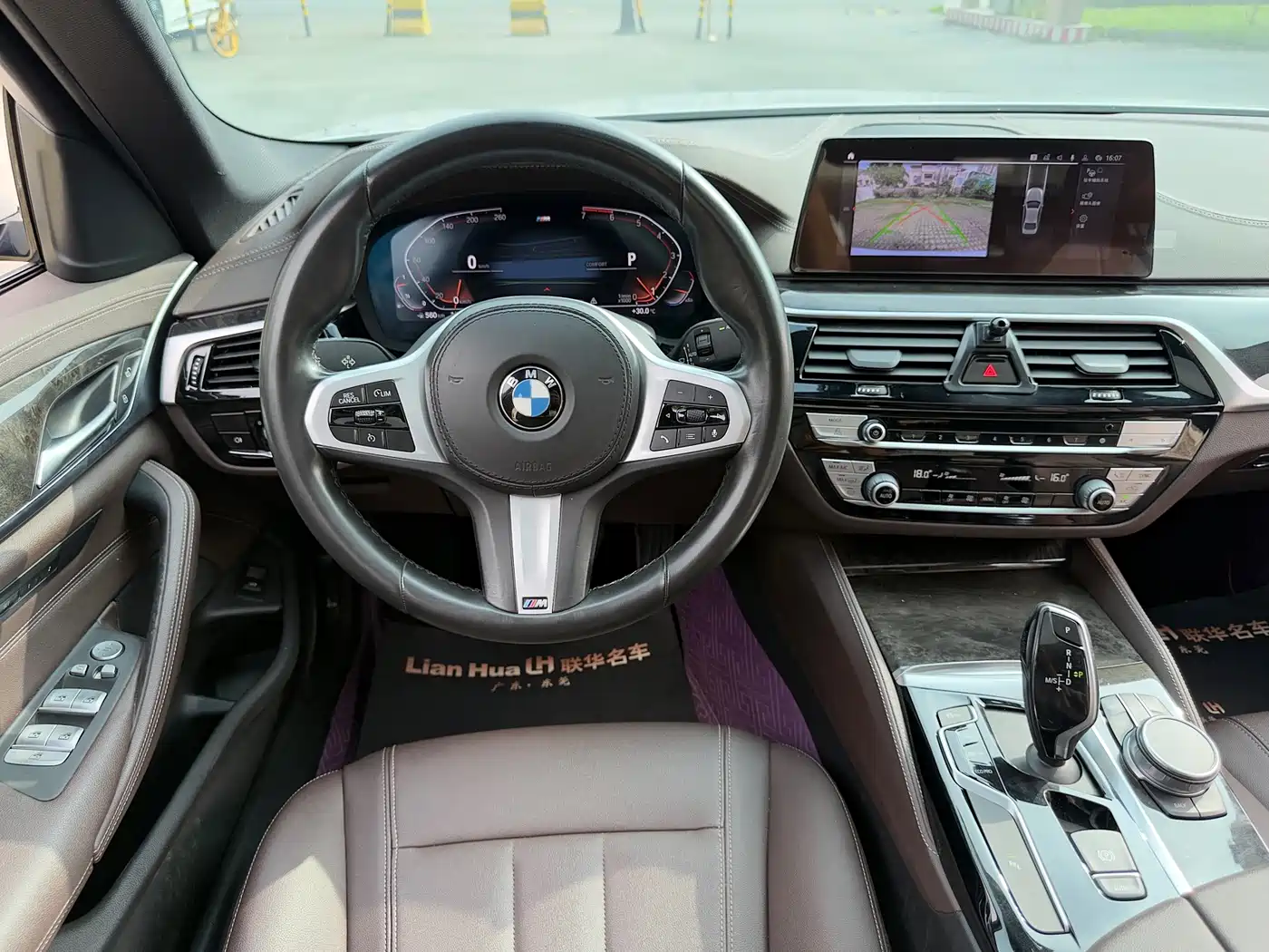 BMW 5 Series 2020 525Li M Sport Package фото 11