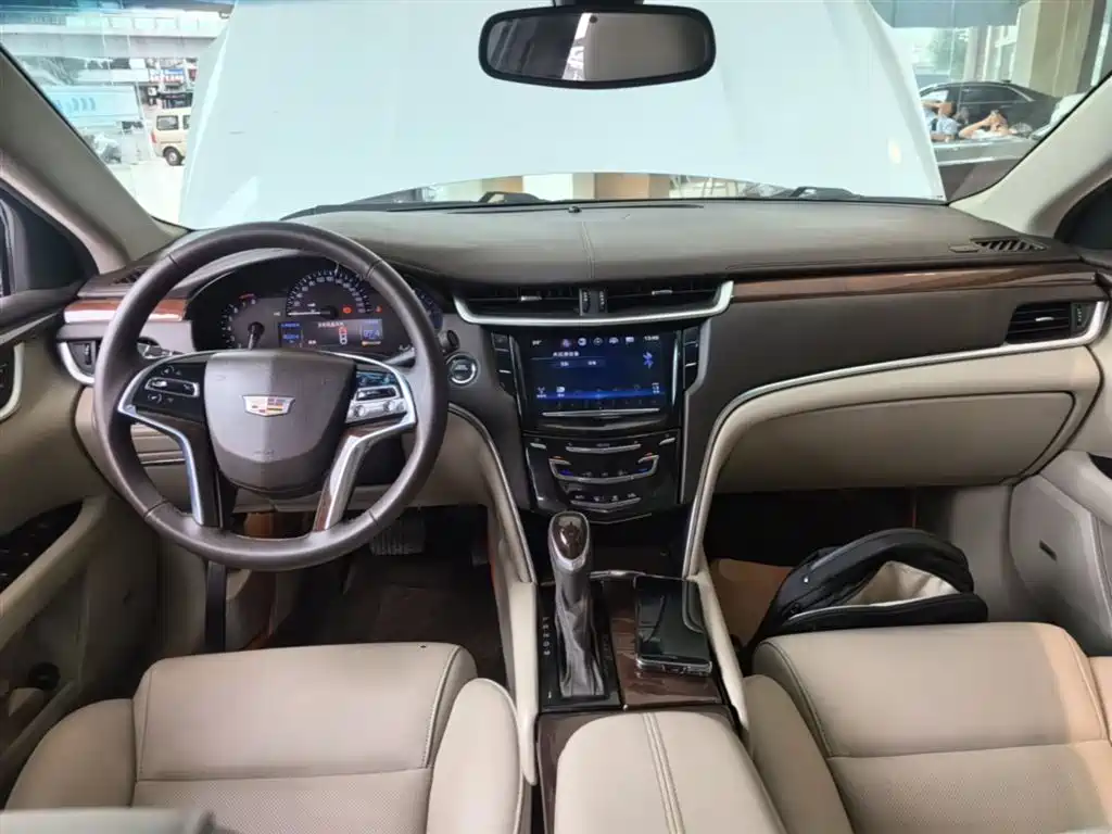 Cadillac XTS 2016 28T Elite фото 10
