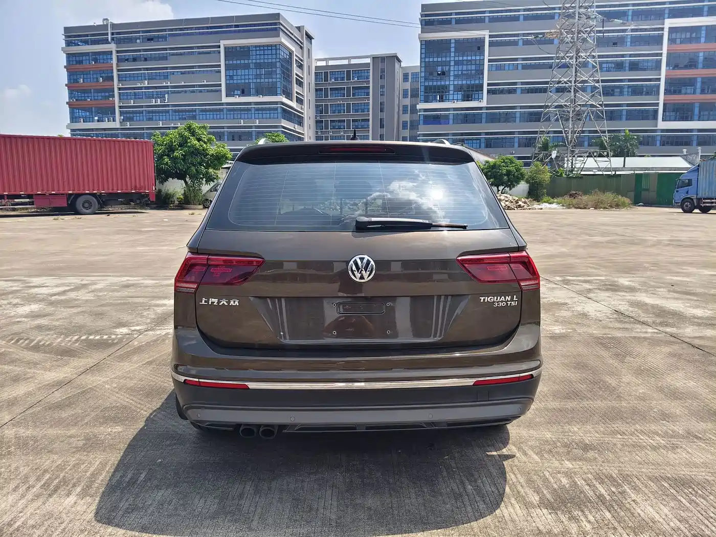 Фото 5 - Volkswagen Tiguan L