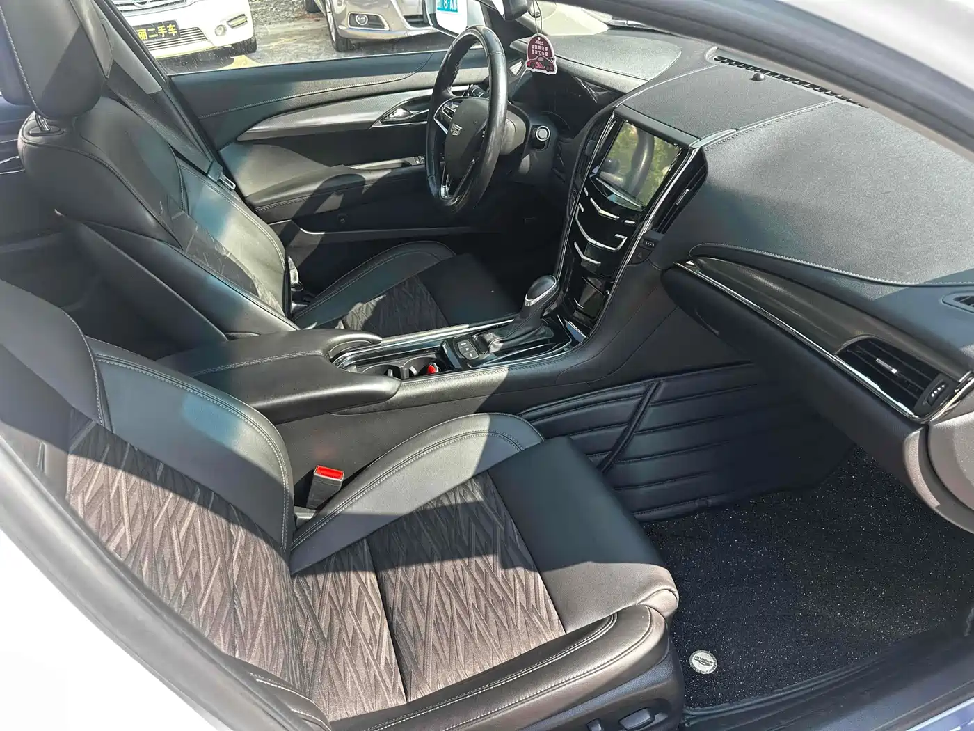Cadillac ATS-L 2017 28T Technology фото 6