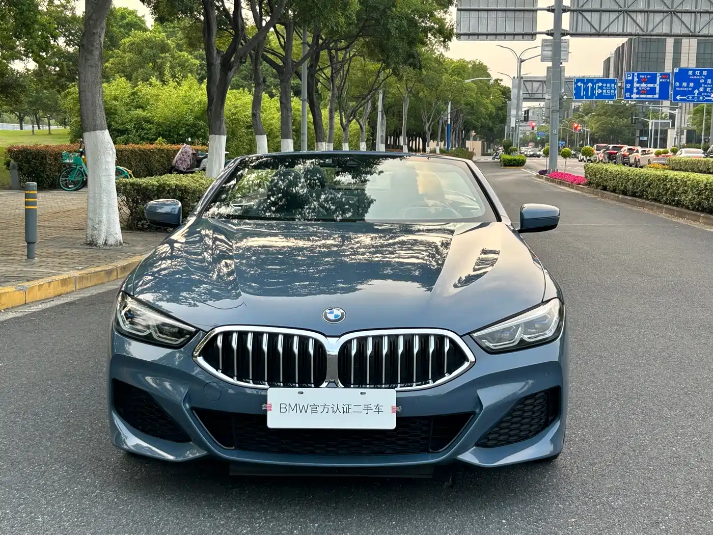 BMW 8 Series 2019 840i Convertible M Sport фото 3