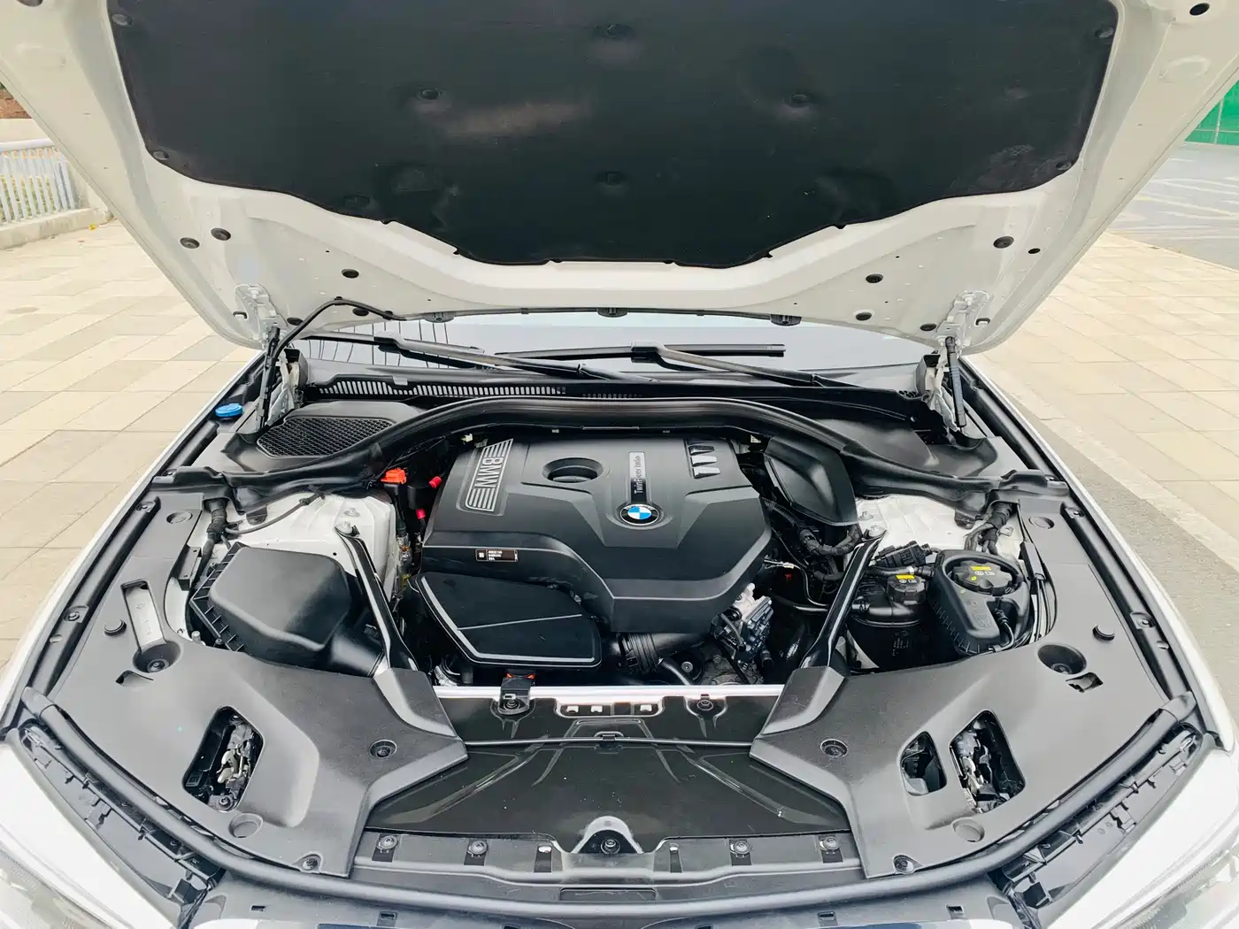BMW 5 Series 2018 530Li Premium M Sport Package фото 15