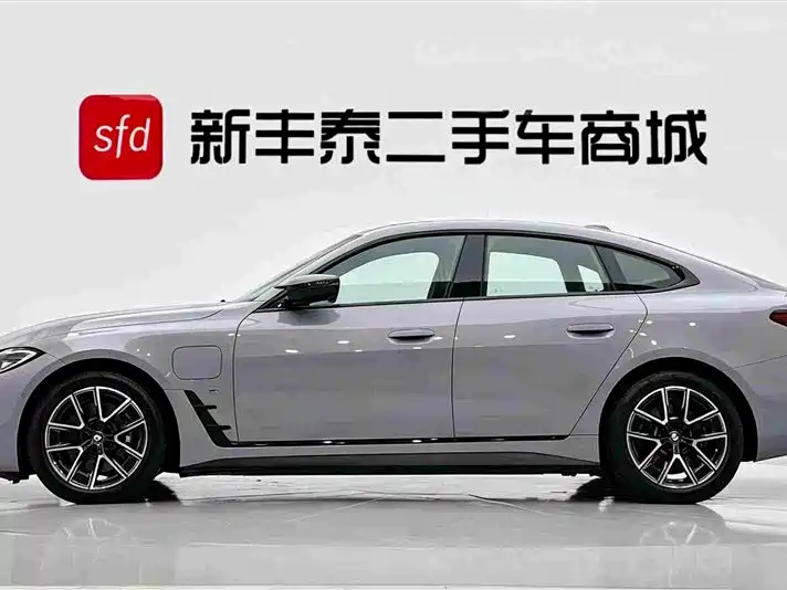 BMW i4 2023 2022 eDrive40