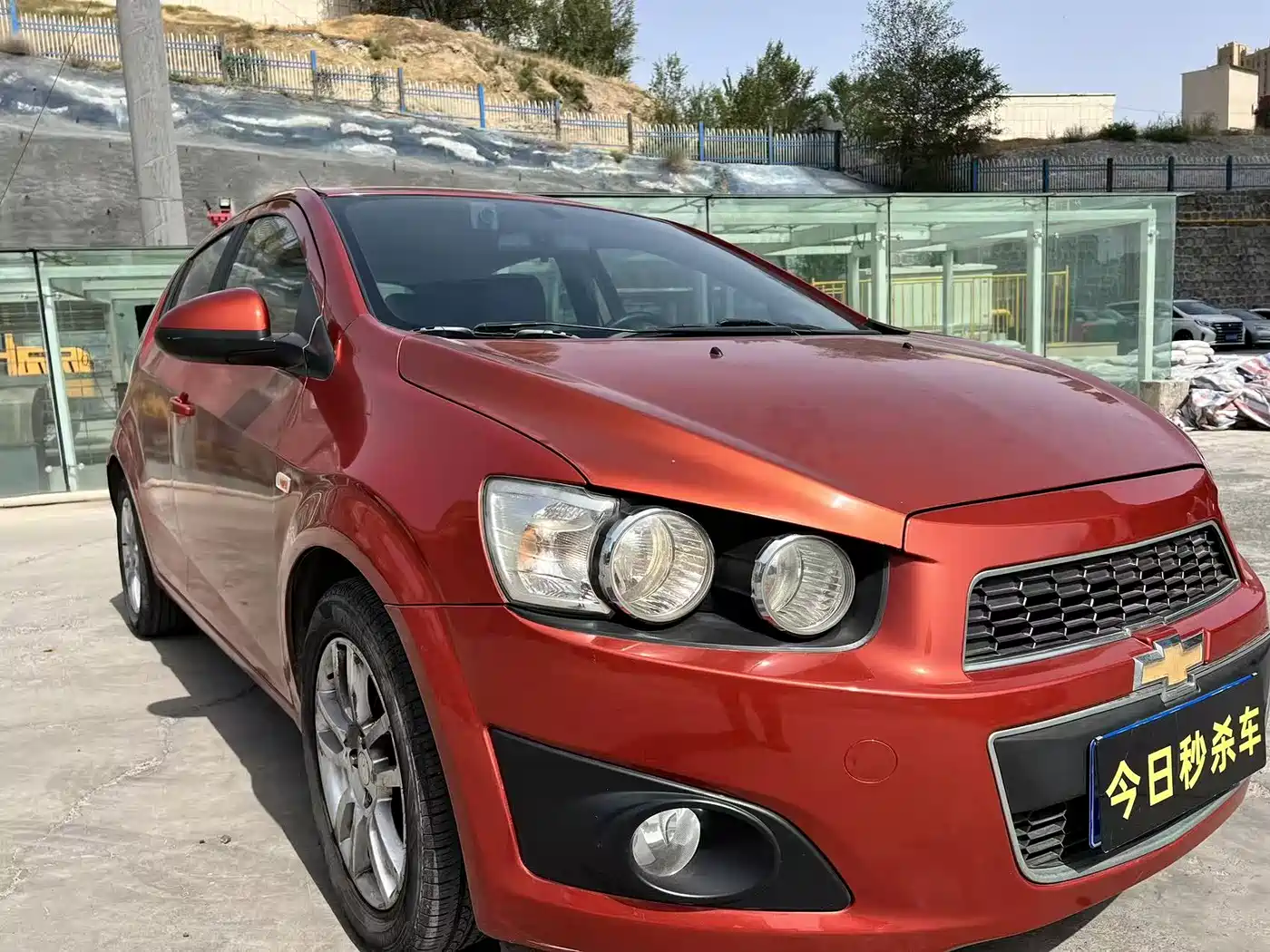 Chevrolet Aveo 2014 2013 Hatchback 1.6L MT SX Fashion Audio-Visual Edition