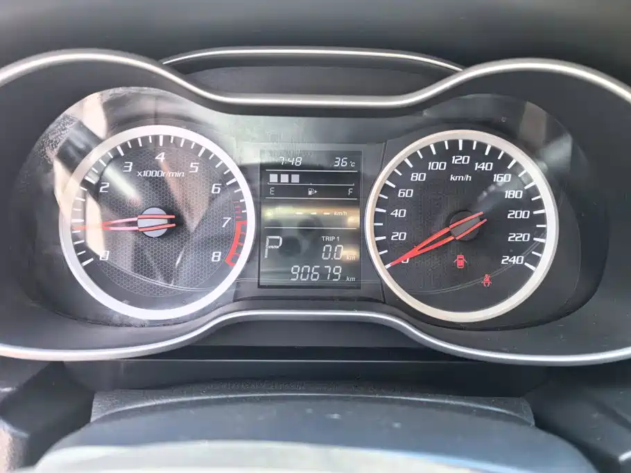 Besturn X40 2018 2018 Internet Celebrity Edition 1.6L Automatic Luxury