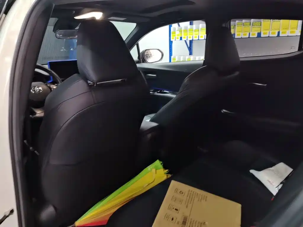 Toyota C-HR 2020 2020 Model 2.0L Luxury