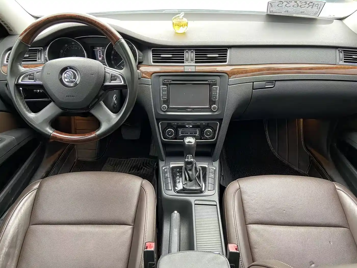 Photo 12 - Škoda Superb