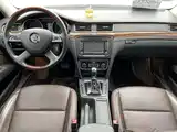 Photo 12 - Škoda Superb