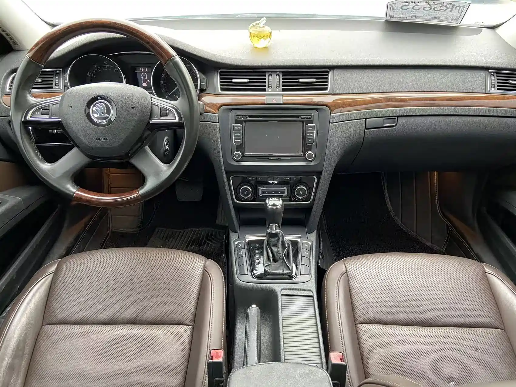 Photo 12 - Škoda Superb