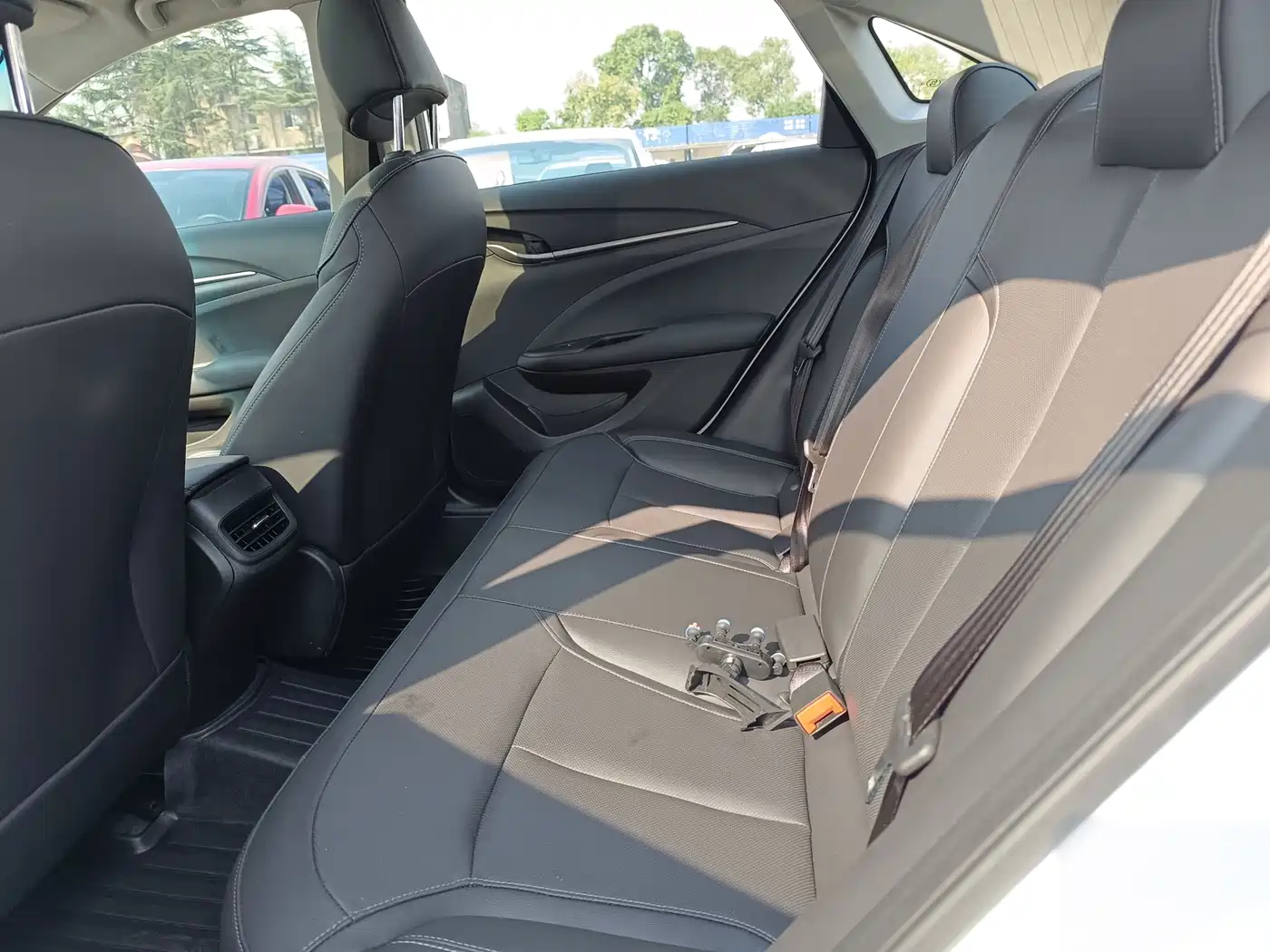 Buick Excelle 2021 1.3T Auto Mild Hybrid Elite фото 10
